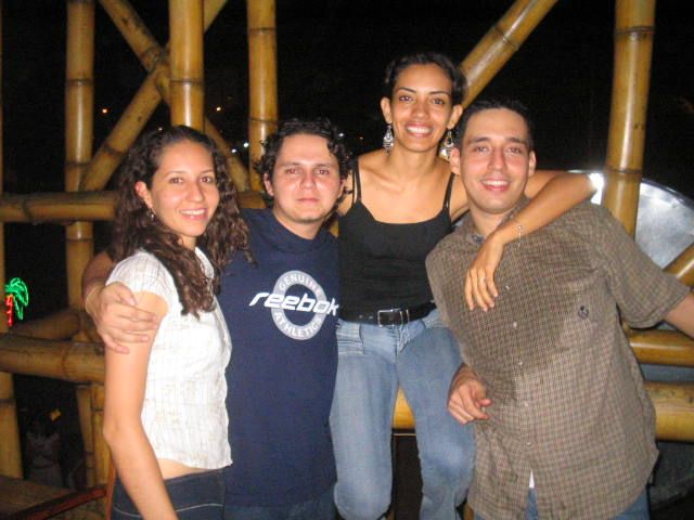 Foto 129 de Mi Pais · 23 de abril de 2005 en Mi Pais, Bucaramanga