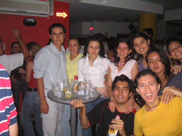 Foto 8 de Mi Pais · 30 de abril de 2005 en Mi Pais, Bucaramanga
