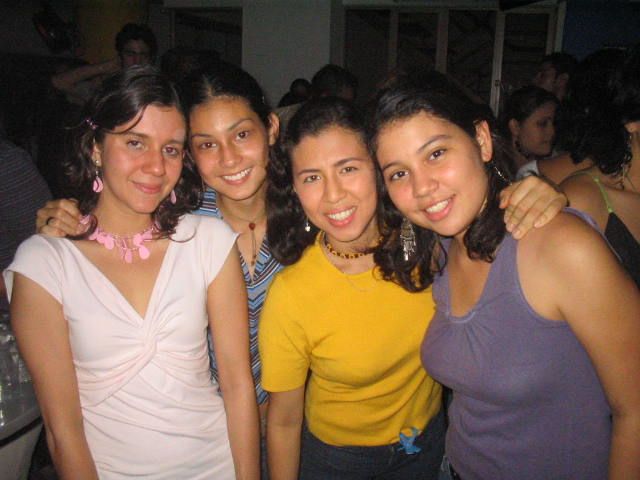 Foto 16 de Mi Pais · 30 de abril de 2005 en Mi Pais, Bucaramanga