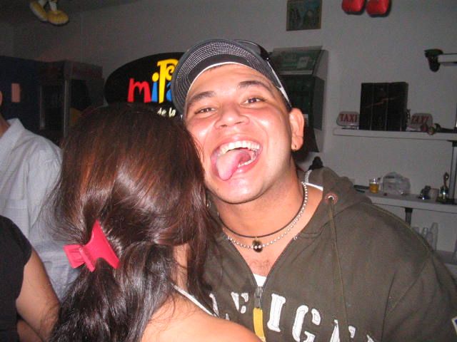 Foto 23 de Mi Pais · 30 de abril de 2005 en Mi Pais, Bucaramanga