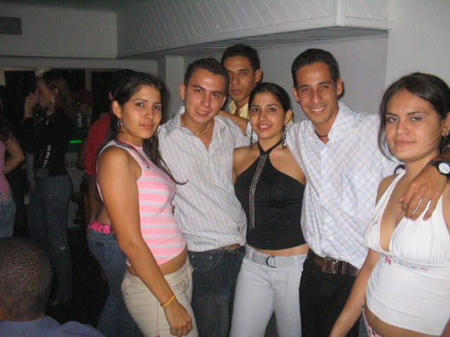 Foto 41 de Mi Pais · 30 de abril de 2005 en Mi Pais, Bucaramanga