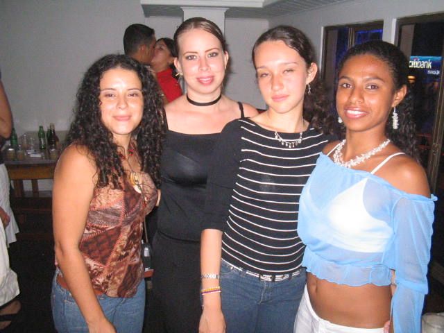 Foto 52 de Mi Pais · 30 de abril de 2005 en Mi Pais, Bucaramanga