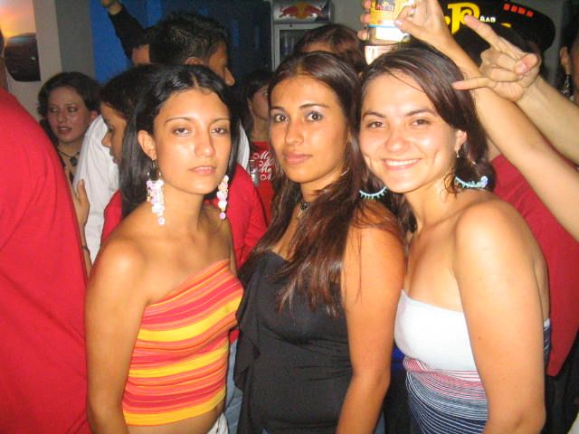 Foto 12 de Mi Pais · 8 de abril de 2005 en Mi Pais, Bucaramanga