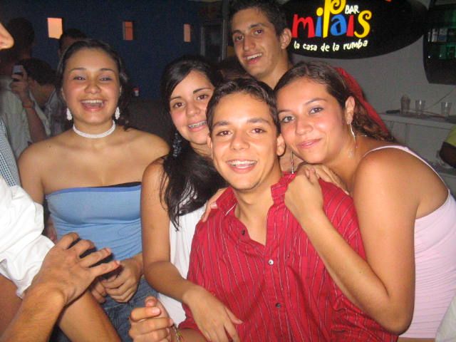 Foto 32 de Mi Pais · 8 de abril de 2005 en Mi Pais, Bucaramanga