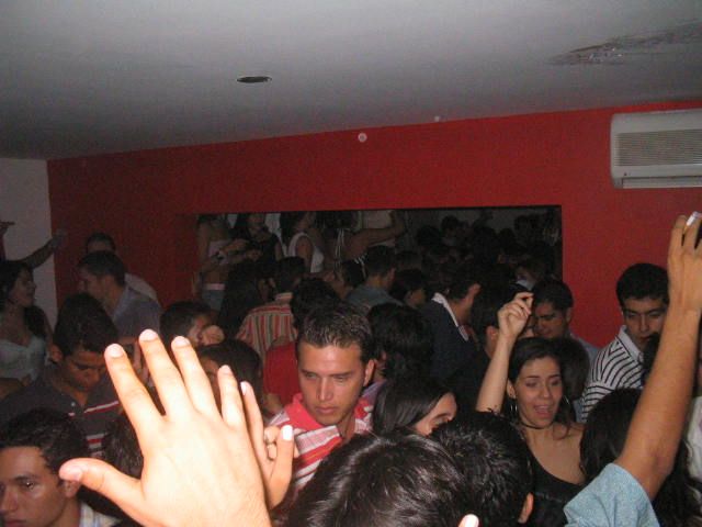 Foto 44 de Mi Pais · 8 de abril de 2005 en Mi Pais, Bucaramanga