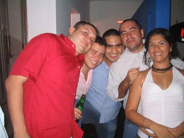 Foto 75 de Mi Pais · 8 de abril de 2005 en Mi Pais, Bucaramanga