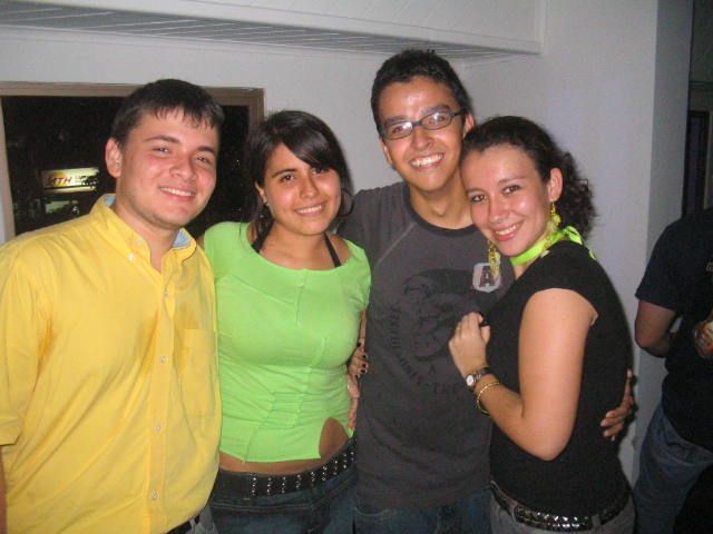 Foto 35 de Mi Pais · 9 de abril de 2005 en Mi Pais, Bucaramanga