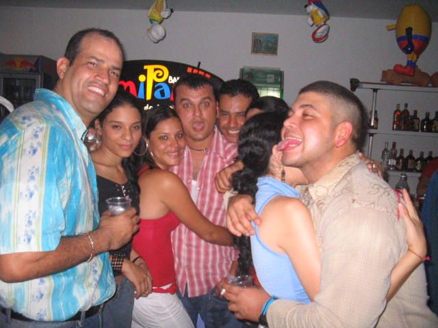 Foto 71 de Mi Pais · 9 de abril de 2005 en Mi Pais, Bucaramanga