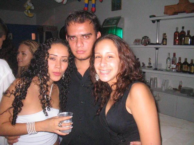 Foto 87 de Mi Pais · 9 de abril de 2005 en Mi Pais, Bucaramanga