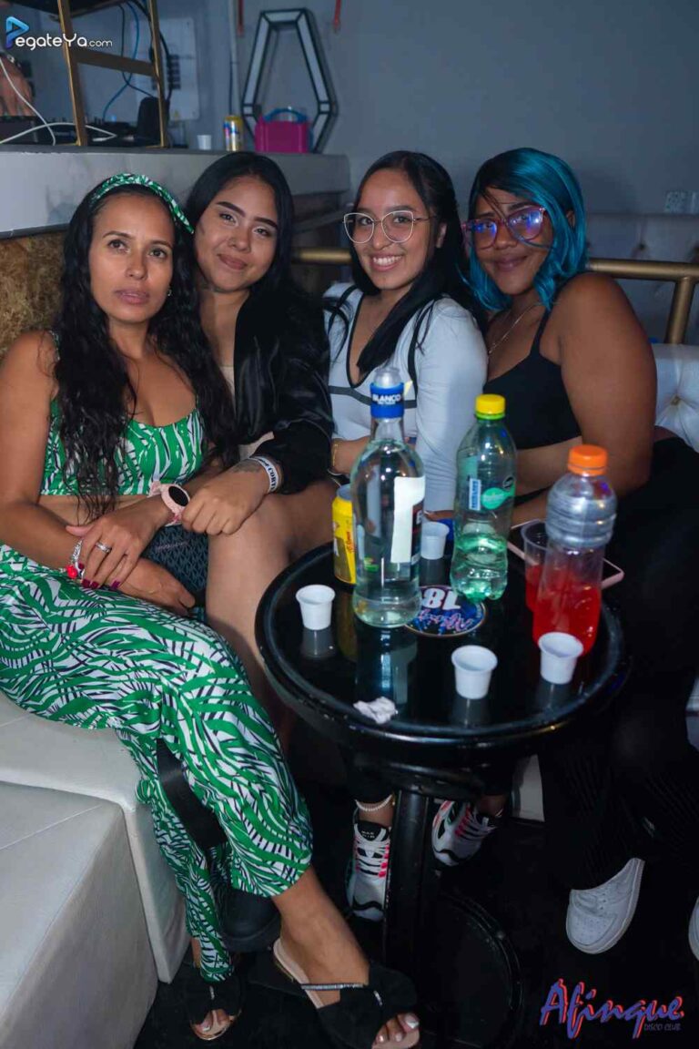 Foto 18 de Bar Al Fin Que · 3 y 4 de mayo de 2024 en Bar Al Fin Que, Cali