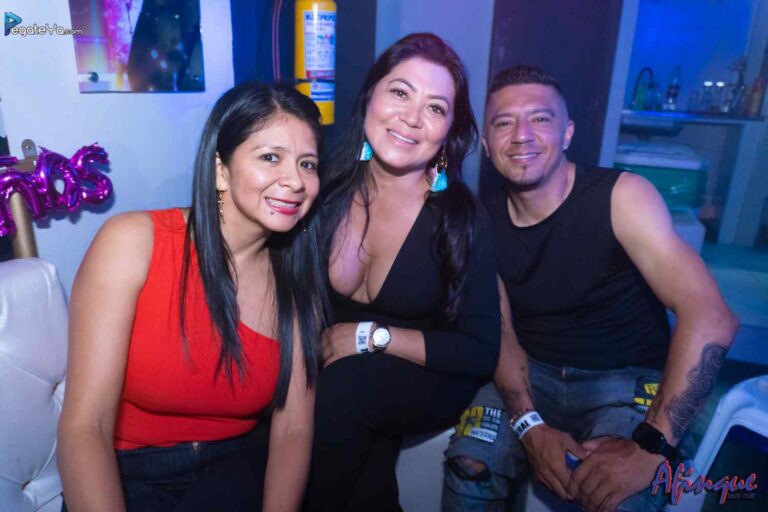 Foto 20 de Bar Al Fin Que · 3 y 4 de mayo de 2024 en Bar Al Fin Que, Cali