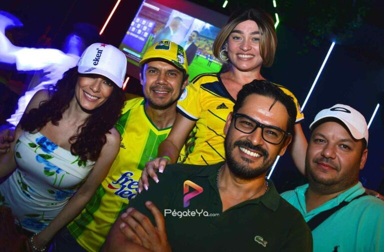 Foto 36 de Necio Bar · Final Bucaramanga vs. Santa Fe · 15 de junio de 2024 en Necio Bar, Bucaramanga