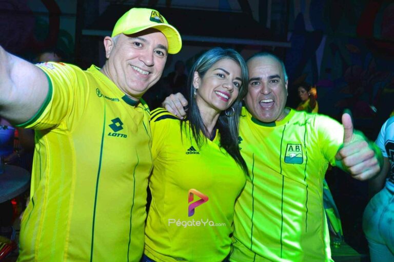 Foto 33 de Necio Bar · Final Bucaramanga vs. Santa Fe · 15 de junio de 2024 en Necio Bar, Bucaramanga