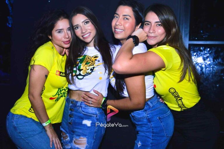 Foto 6 de Necio Bar · Final Bucaramanga vs. Santa Fe · 15 de junio de 2024 en Necio Bar, Bucaramanga